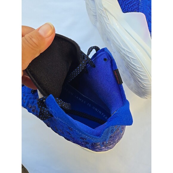 LeBron 17 x Uninterrupted More Than An Athlete Size 11 - Picture 7 of 10